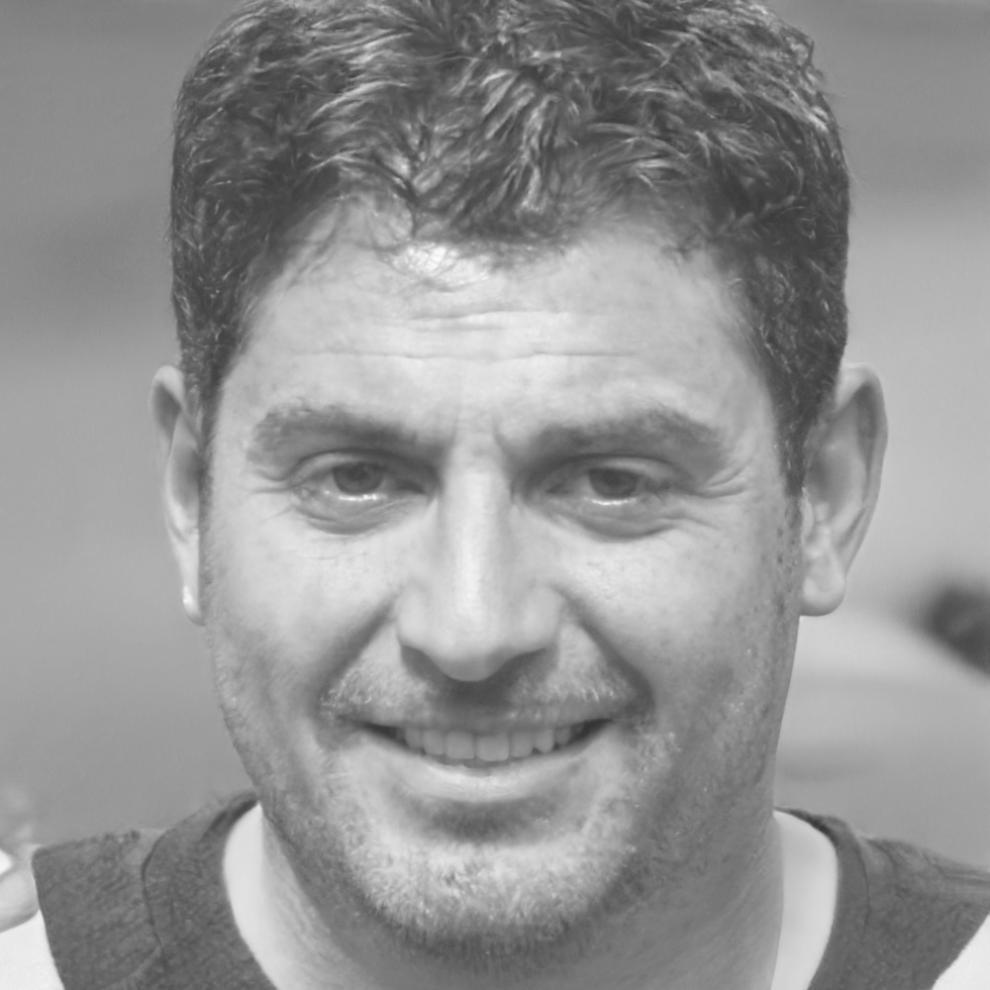 Portrait de Marc Dubois, expert en analyse financière
